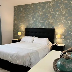 https://luxury-la-penita.puertodelcarmen-hotels.org